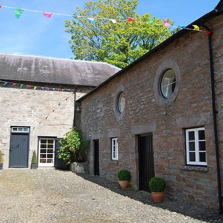 Glanhenwye Courtyard Cottages 글라스버리 외부 사진