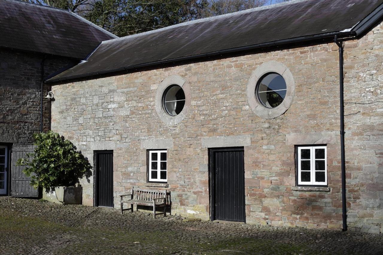 Glanhenwye Courtyard Cottages 글라스버리 외부 사진